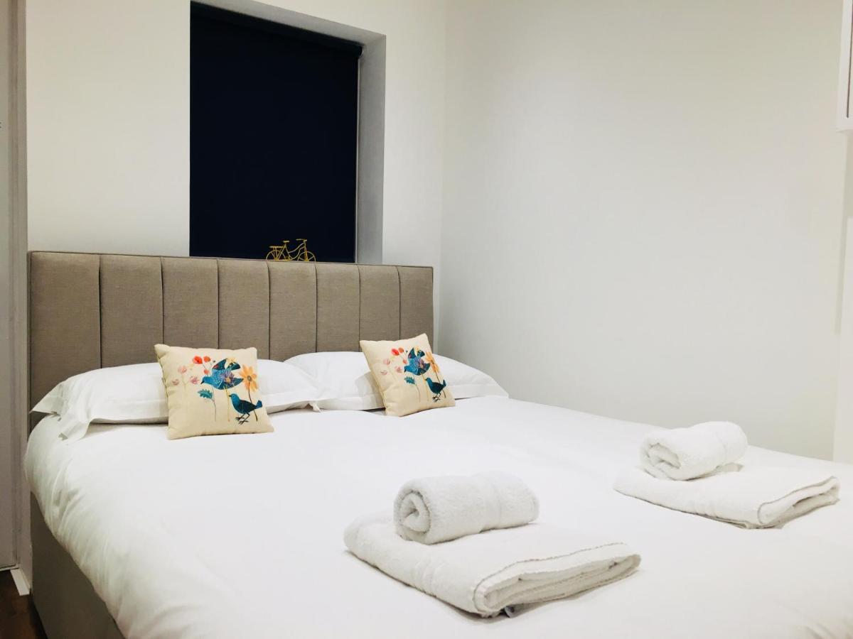 Fountain View 1Br Flat Oxford - Free Parking Apartment ภายนอก รูปภาพ
