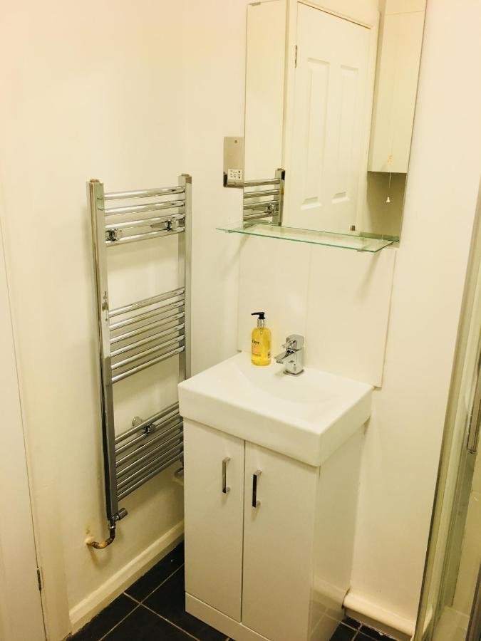 Fountain View 1Br Flat Oxford - Free Parking Apartment ภายนอก รูปภาพ